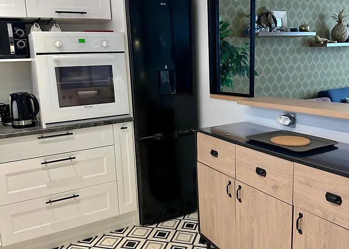 L'athena Apartment *